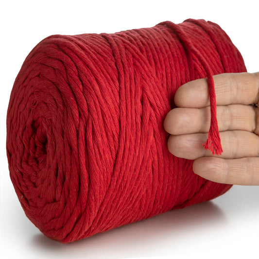 Rotes, einfach gedrehtes Makramee, 4 mm, 225 m