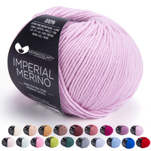 Carica l'immagine nel visualizzatore della galleria, IMPERIAL Light Lilac MERINO WOOL YARNS 50g 125m
