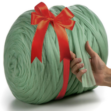 Load image into Gallery viewer, MINT CHUNKY MERINO WOOL 2 CM, 23 MICRON
